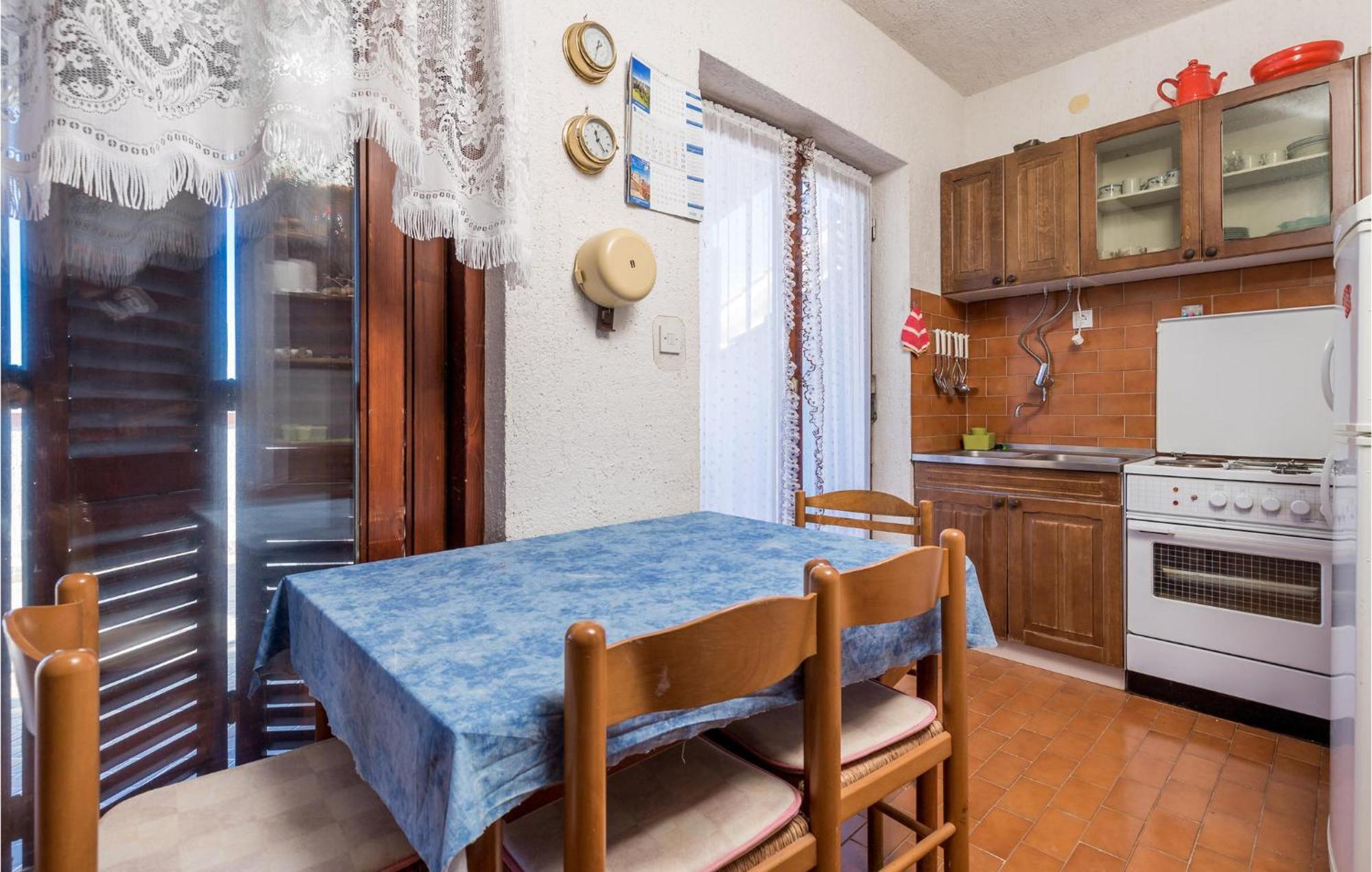 2 Bedroom Nice Apartment In 亚布拉纳茨 外观 照片